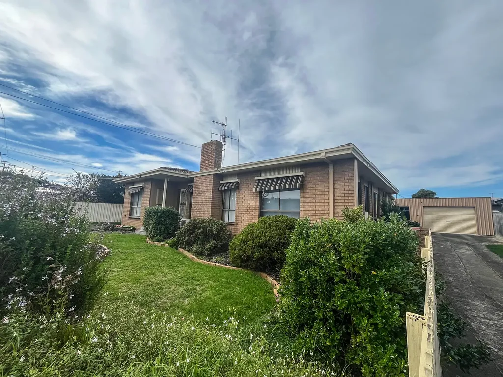 Spacious Family Home in Quiet West Warrnambool