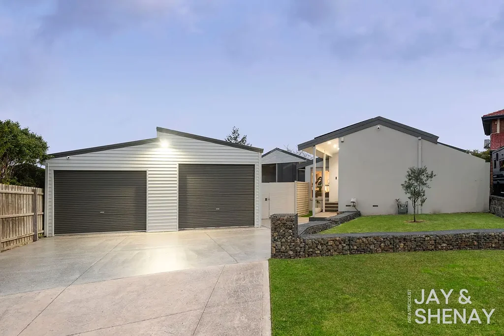 Endeavour Hills 4Habitaciones Excellence in Enfield