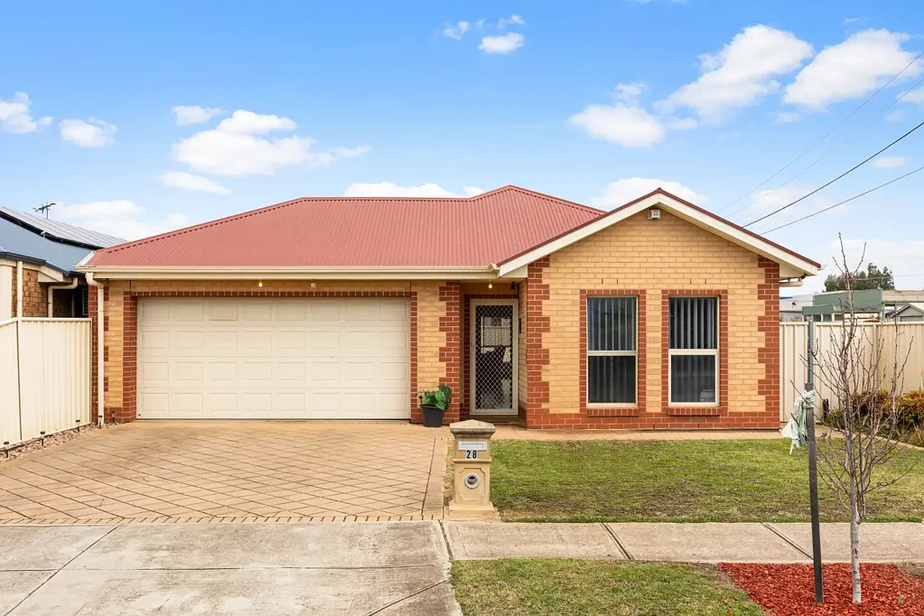 28 Lavinia Street, Athol Park, SA 5012