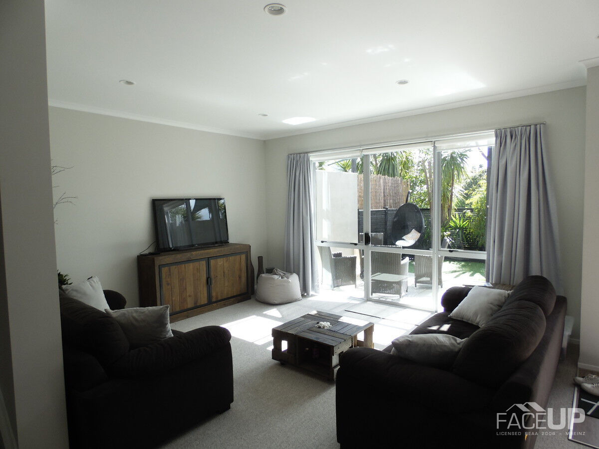 9w Clearwater Cove, West Harbour, Auckland - Waitakere, 3 Kuwarto, 2 Banyo, Townhouse