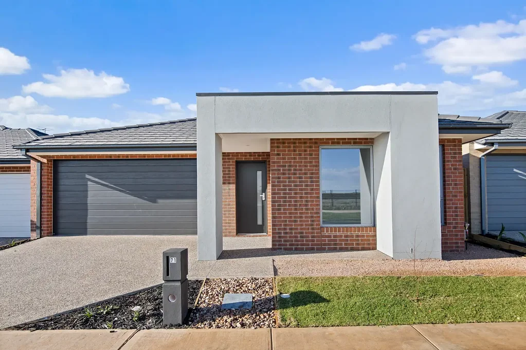 Brand new three bedroom family home