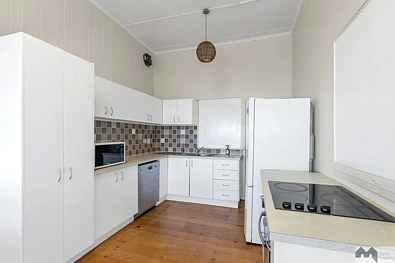 165 O'Shea Esplanade, Machans Beach, QLD 4878, 3房, 2浴, House