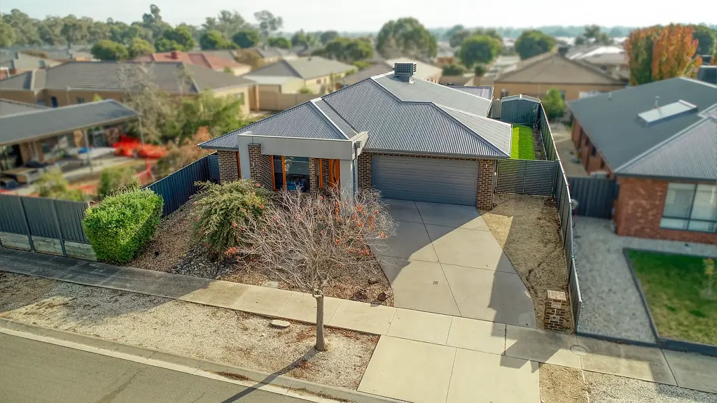 1 Rosewood Drive, Kialla, VIC 3631