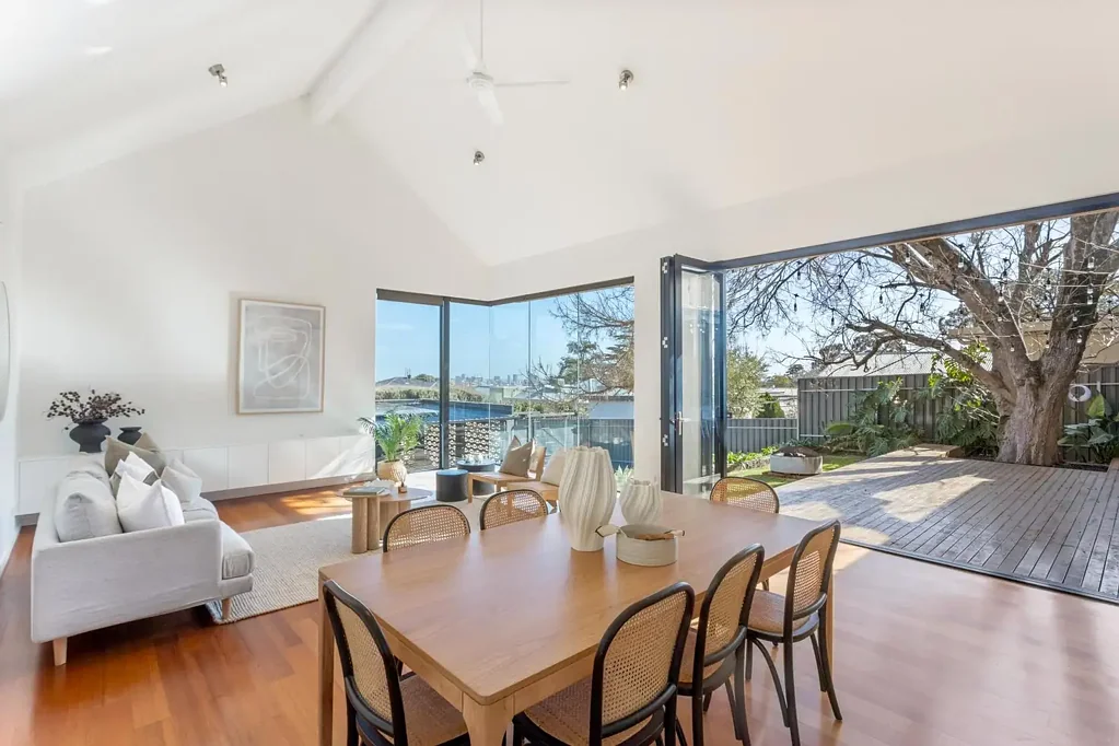 11 Grey Avenue, Beaumont, SA 5066