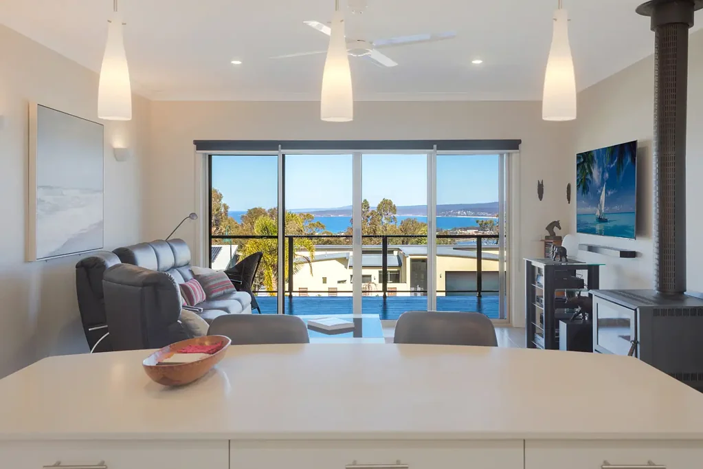 Merimbula 3બેડરૂમ A Home Above It All - EXPRESSIONS OF INTEREST