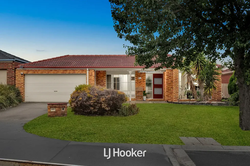 9 The Eyrie, Hampton Park, VIC 3976