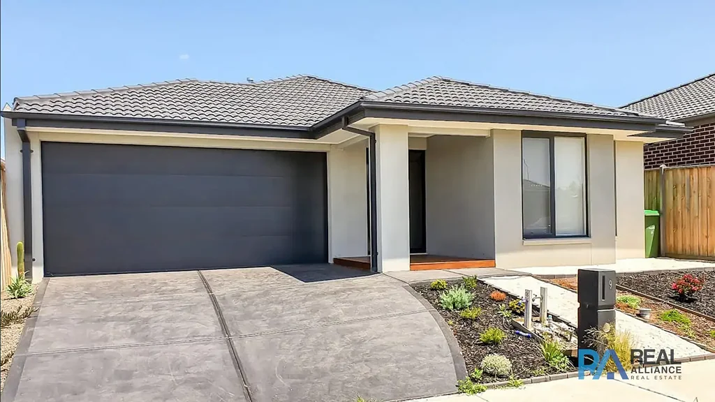 Modern Home: Close to Station, Freeway, Schools & Shopping Center