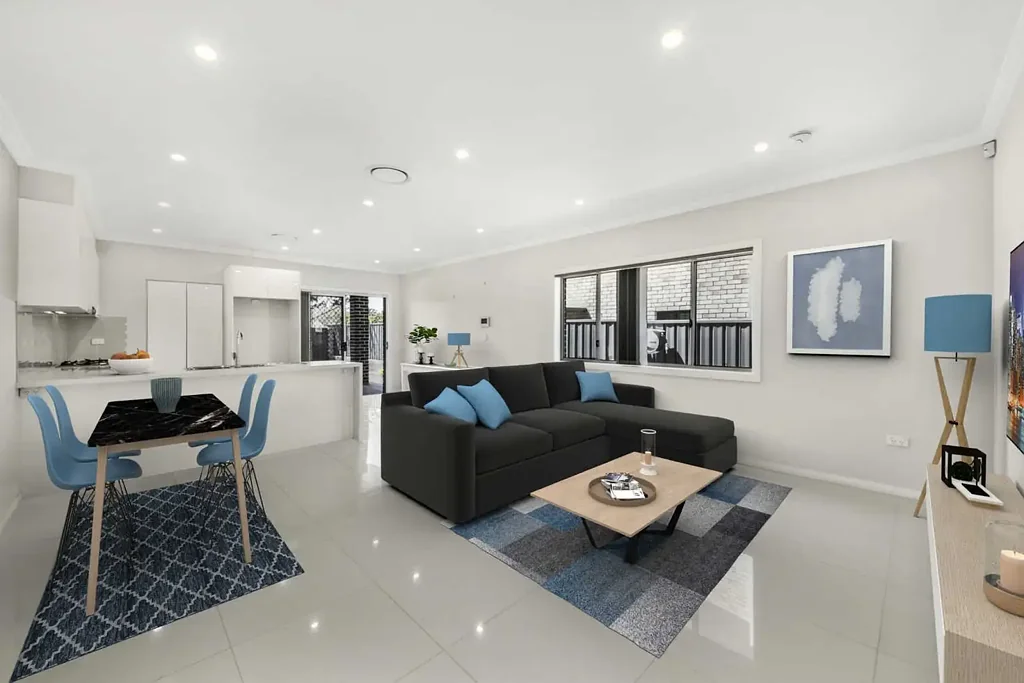 Stunning Duplex with Ducted AC & Gas Cooking!!