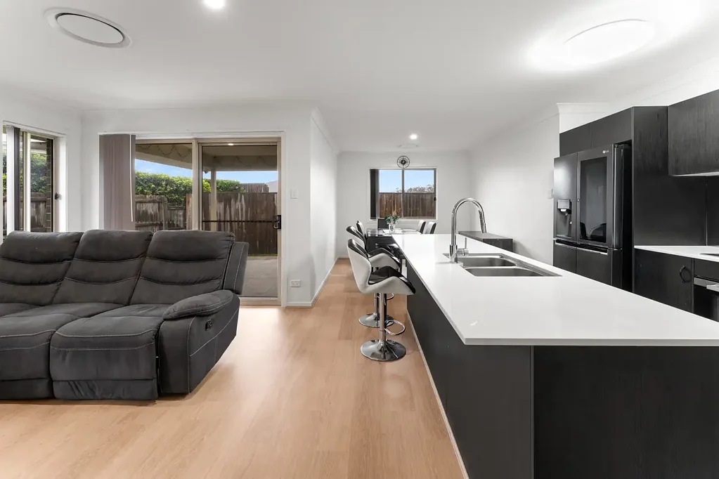 26 Fantail Avenue, Redbank Plains, QLD 4301