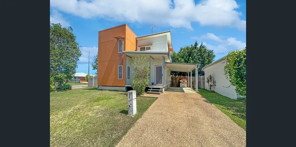 Burdell 3房  Strata Titled Townhouses - Buy One or Both!!