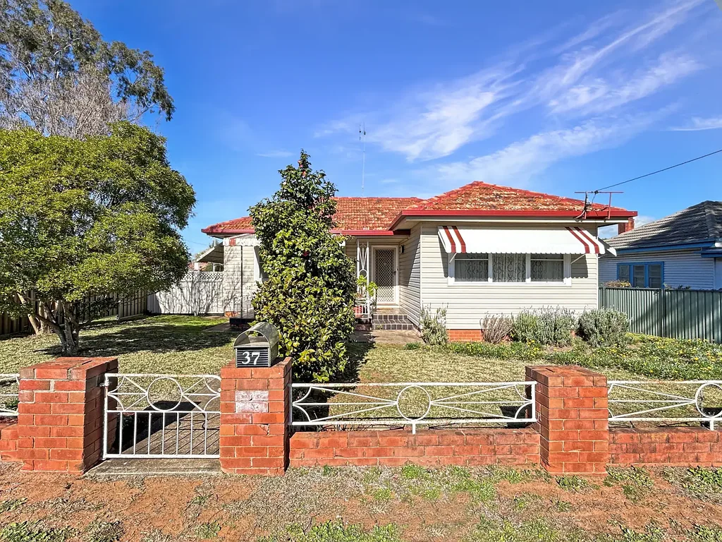 37 Naman Street, Dubbo, NSW 2830