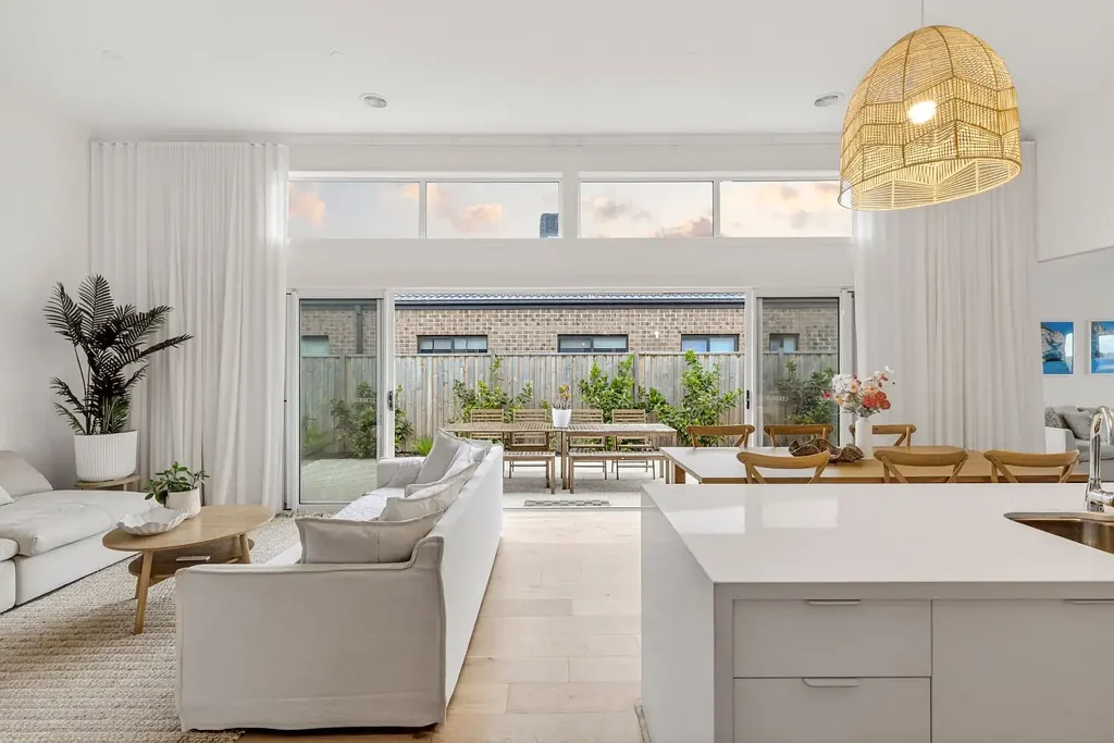 Armstrong Creek 4chambre Sophisticated home with Premium Finishes Throughout