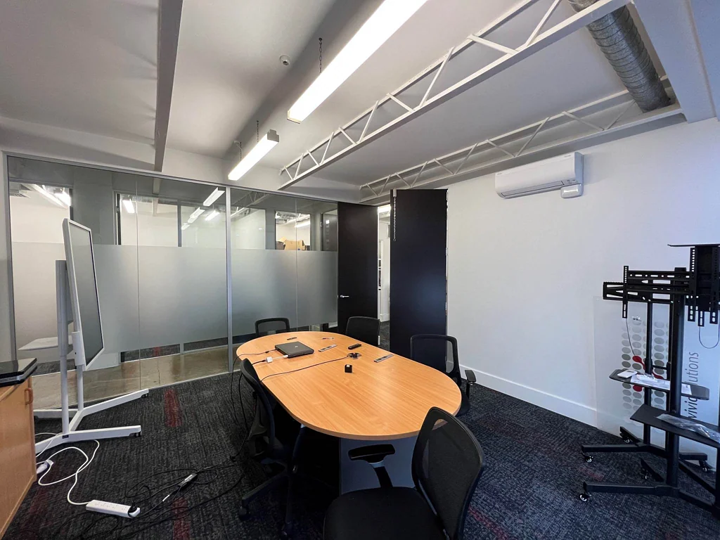 Newmarket COOL NEWMARKET OFFICE