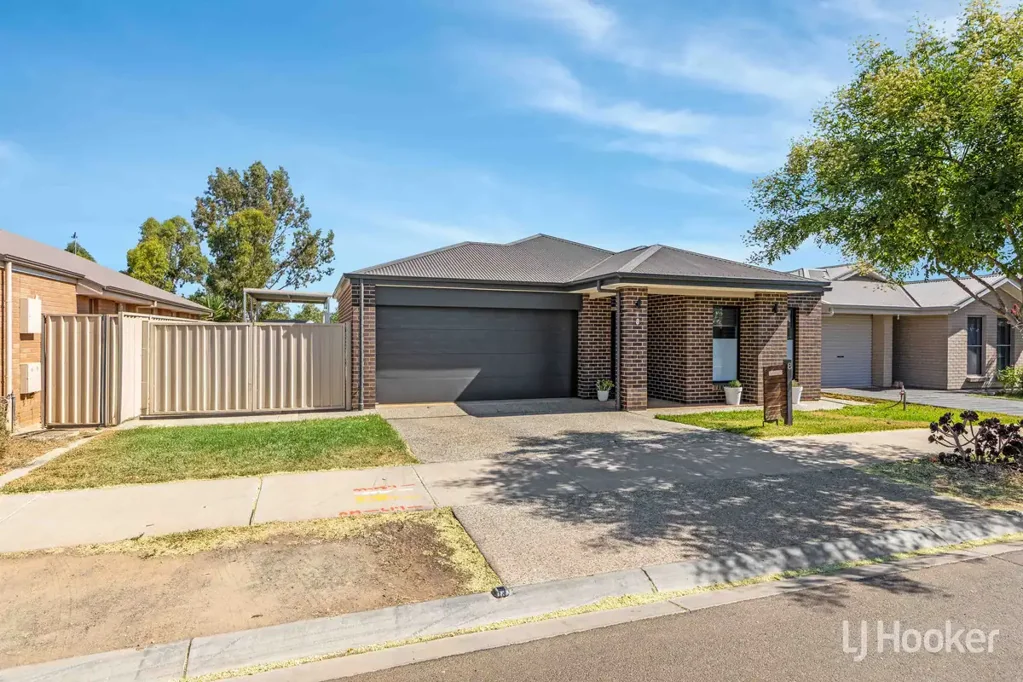 8 Luis Drive, Angle Vale, SA 5117