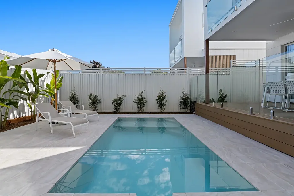Southport 4部屋 Modern Mediterranean Meets Coastal Luxury | TSS Precinct