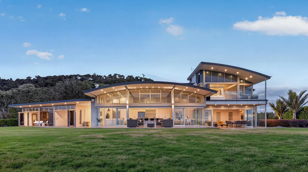 Waiwera 3 Bedroom Solid Concrete. Spectacular Coastal Living
