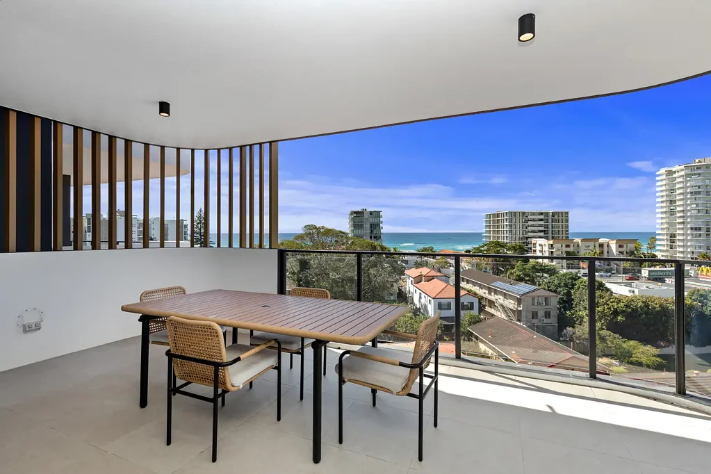 Palm Beach 3Kwarto Sophisticated Coastal Apartment with Breathtaking Views