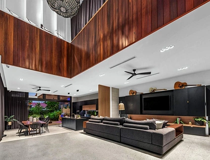 13 Gresham Street, East Brisbane, Brisbane - Eastern Region, 5 ห้องนอน, 3 ห้องน้ำ, House