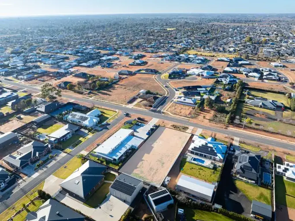 577 Riverside Avenue, Mildura, VIC 3500