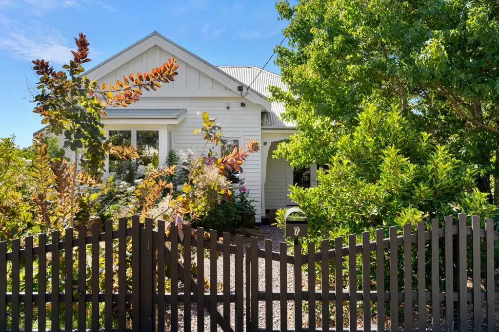 Birregurra 4Zimmer LUXURIOUS, EFFORTLESS AND COMPLETELY REDEFINED