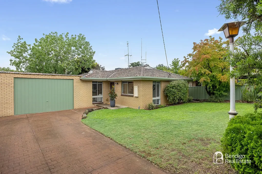 19 Burrowes Street, Golden Square, VIC 3555