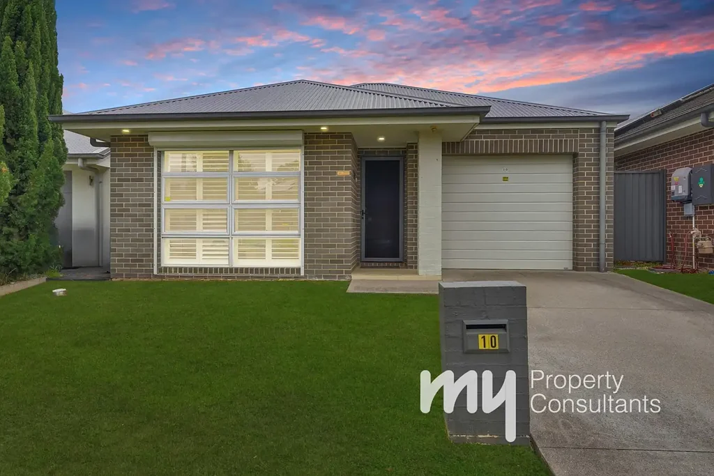 10 Islington Street, Denham Court, NSW 2565