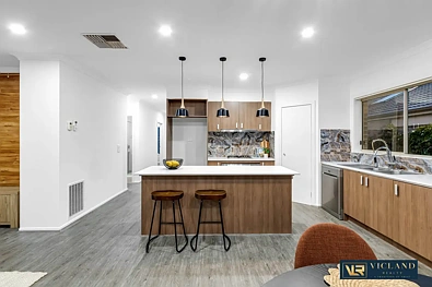 75 Bridgehaven Drive, Craigieburn, VIC 3064, 4 habitaciones, 2 baños, House