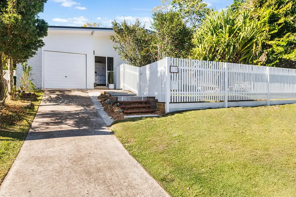 Beautiful Modern Living in Heart of Maroochydore!