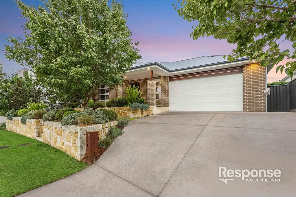19 Cedar Cutters Way, Bella Vista, NSW 2153