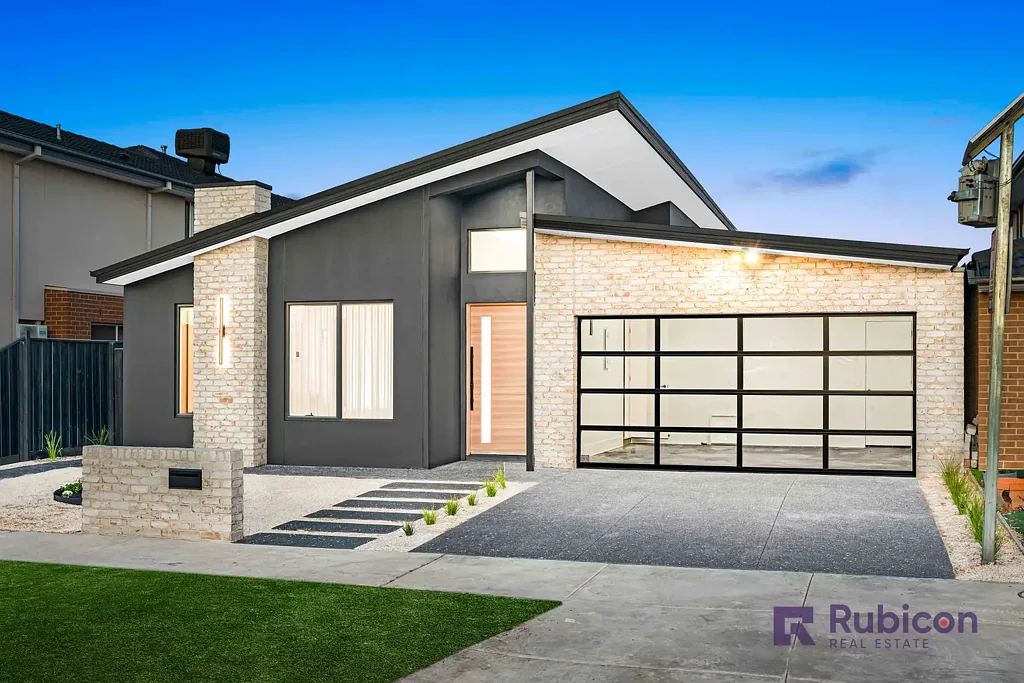 Tarneit 4房 Creekstone Estate 精品住宅 4卧2套主卧 厨师厨房 高端电器 5分钟生活圈 Luxury, Location, Lifestyle - All in One Home at Creekstone, Tarneit.