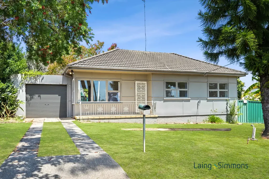 10 Scott Street, Campbelltown, NSW 2560
