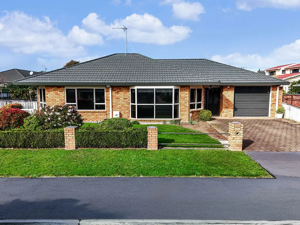 Forest Lake 2房  Two Bedroom Home With Ample Space