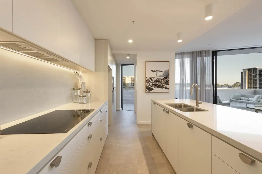 LUXURY APARTMENT WITH UNIQUE OVERSIZED PRIVATE TERRACE