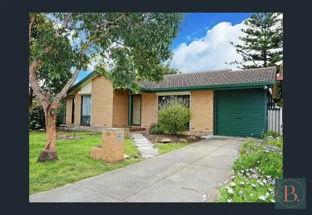 Family Comfort in a Convenient Morphett Vale Location
