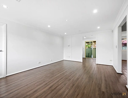 5/177-179 Targo Road, Girraween, NSW 2145, 2 Kuwarto, 2 Banyo, House