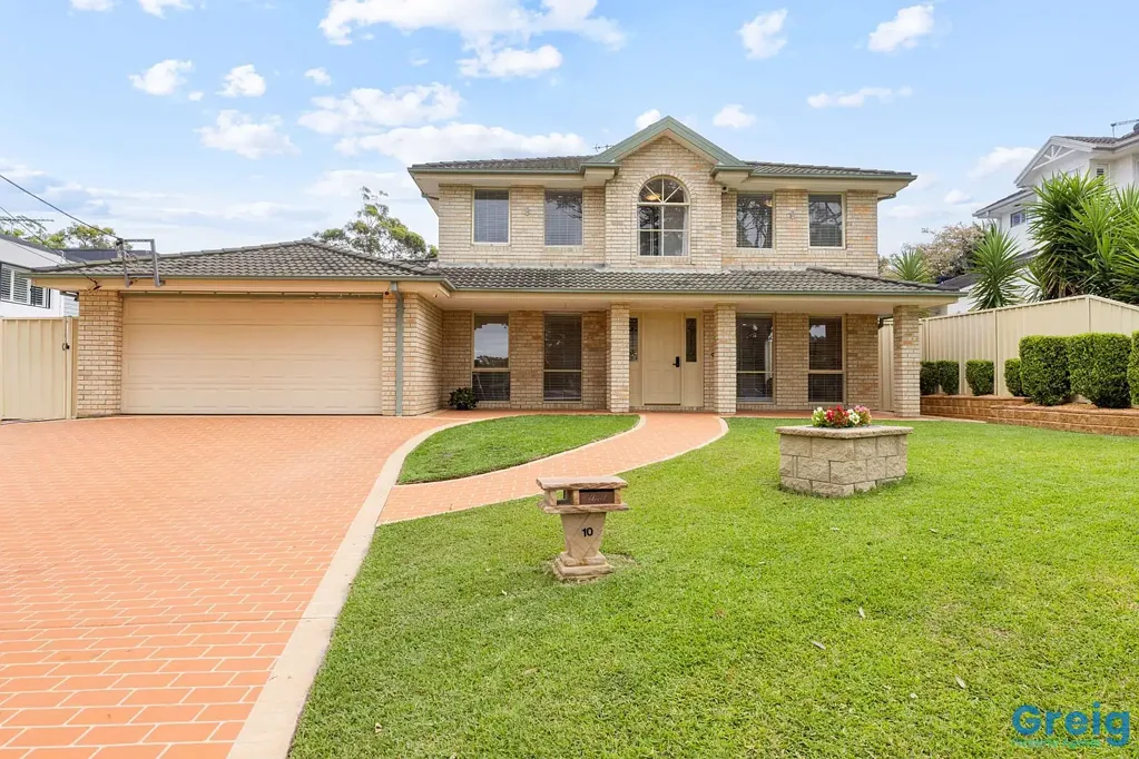 10 Blue Gum Avenue, Gymea Bay, NSW 2227