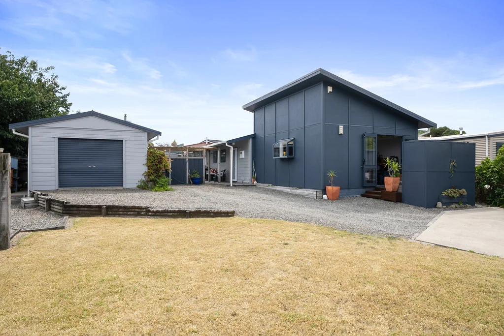33 Rutherford Drive, Waikanae Beach, Kapiti Coast, Wellington