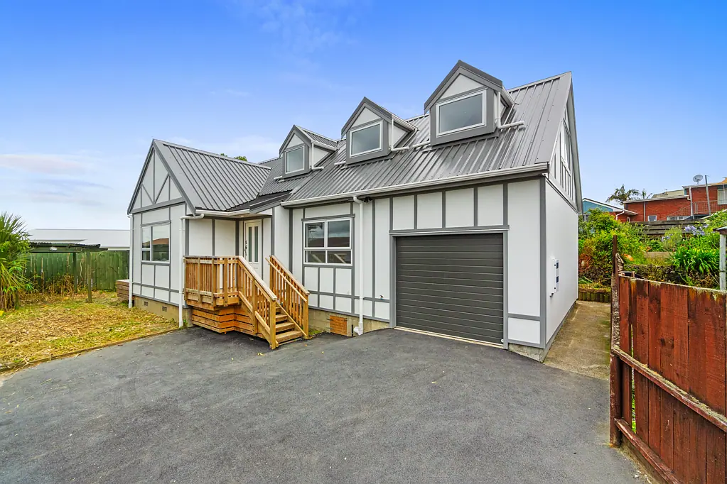 Te Atatu South 3 Bedroom How About A Brand New First Home?