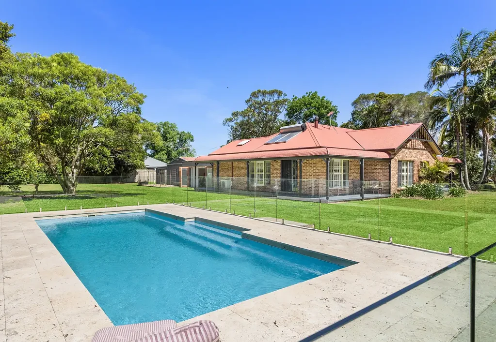 Jaspers Brush 4 Bedroom 'Merrivale' - Your Dream Oasis Awaits!