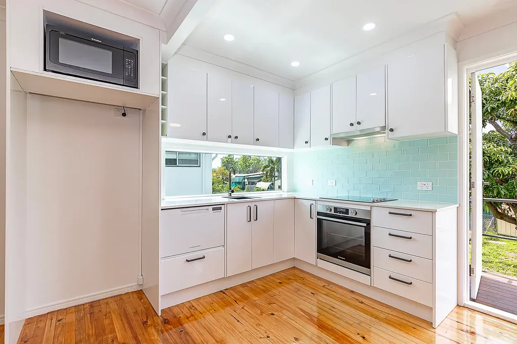 रसोईघर - 1 Blanes Street, Cranbrook, QLD 4814