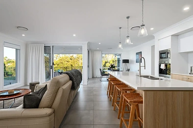 33 Cambridge Circuit, Southside, QLD 4570, 4 slaapkamers, 2 badkamers, House
