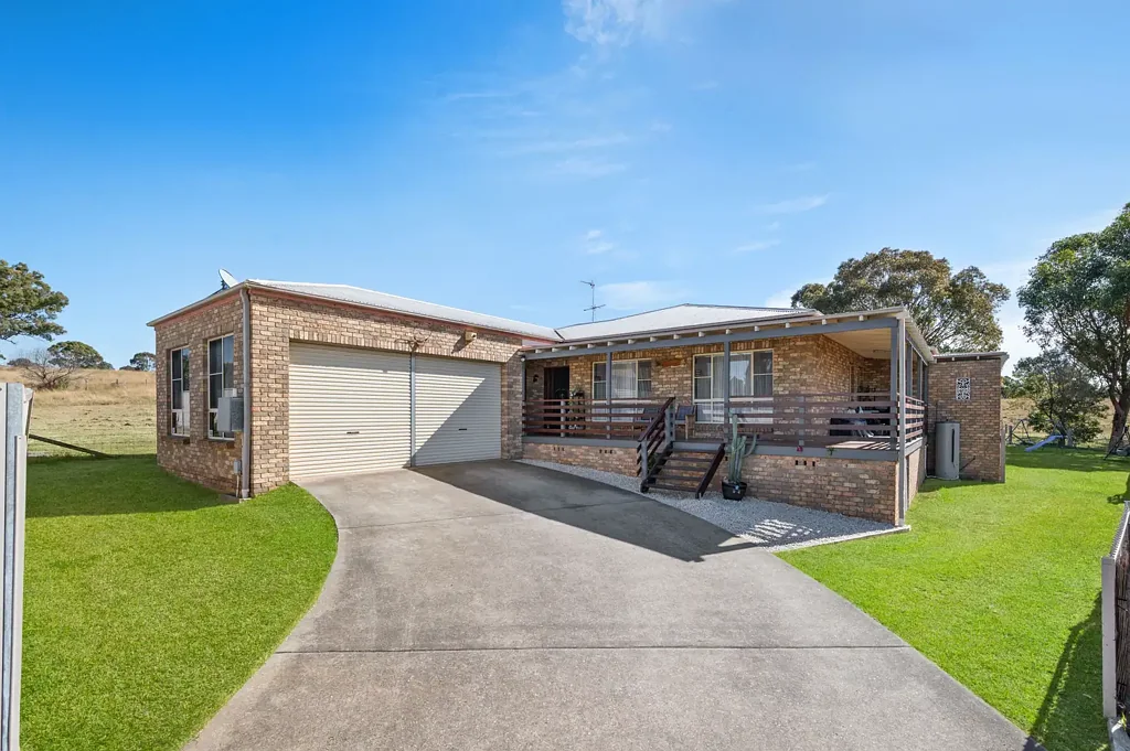 Eschol Park 4chambre Calling All Self-Managed Super Funds & Astute Investors!