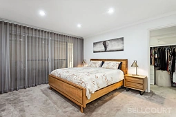 12 McKinlay Lane, Bassendean