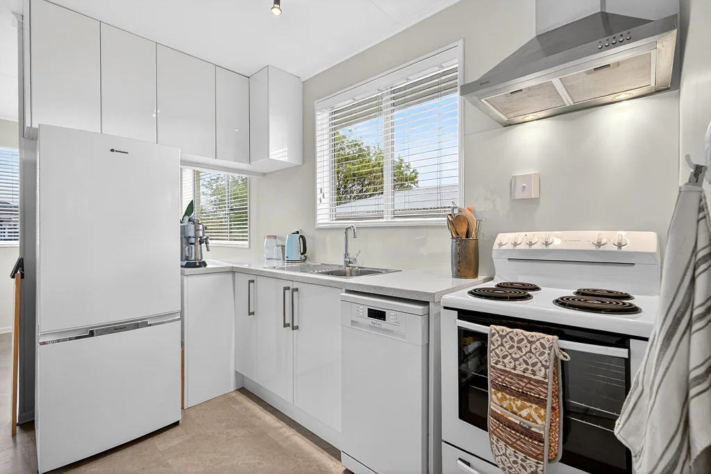 Wainuiomata 2Moenga Cute, Comfortable and Easy Care