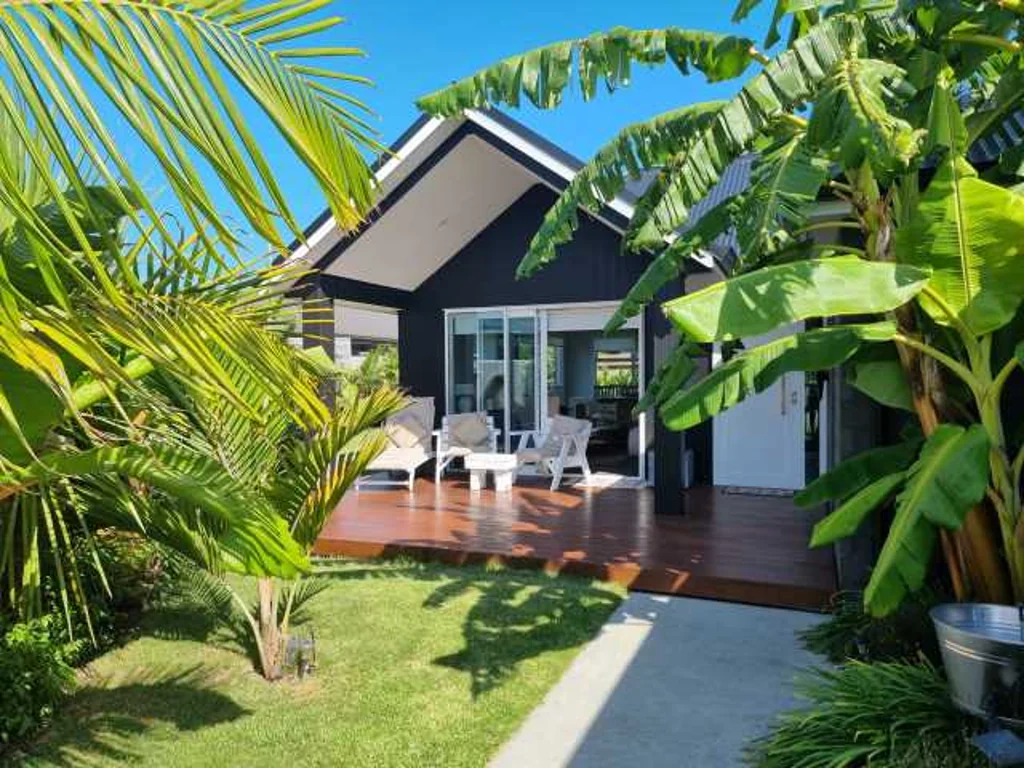 Papamoa 3 Bedroom Sanctuary in Papamoa's Palm Springs