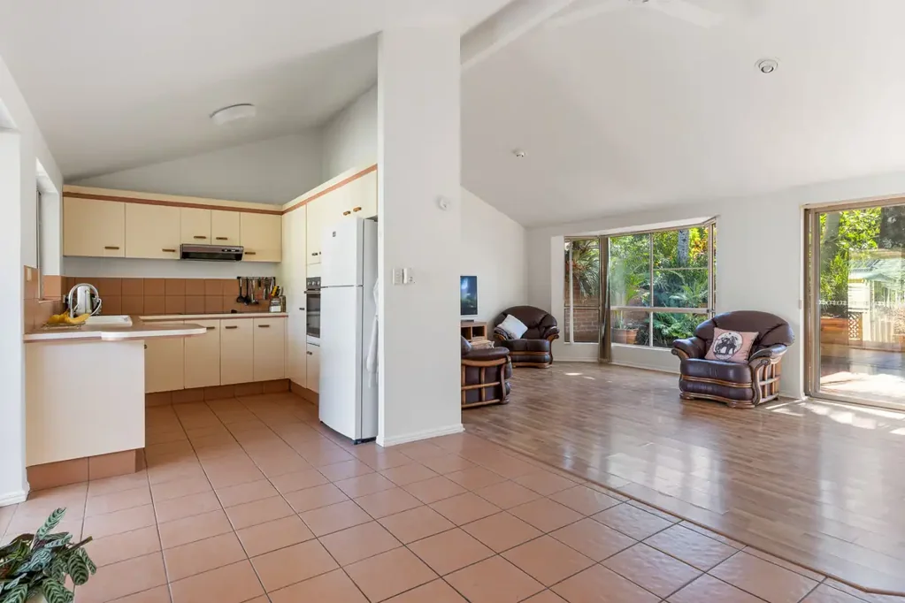 Suffolk Park 3房  Spacious, Low-Maintenance Home - walk to Shops and Beach