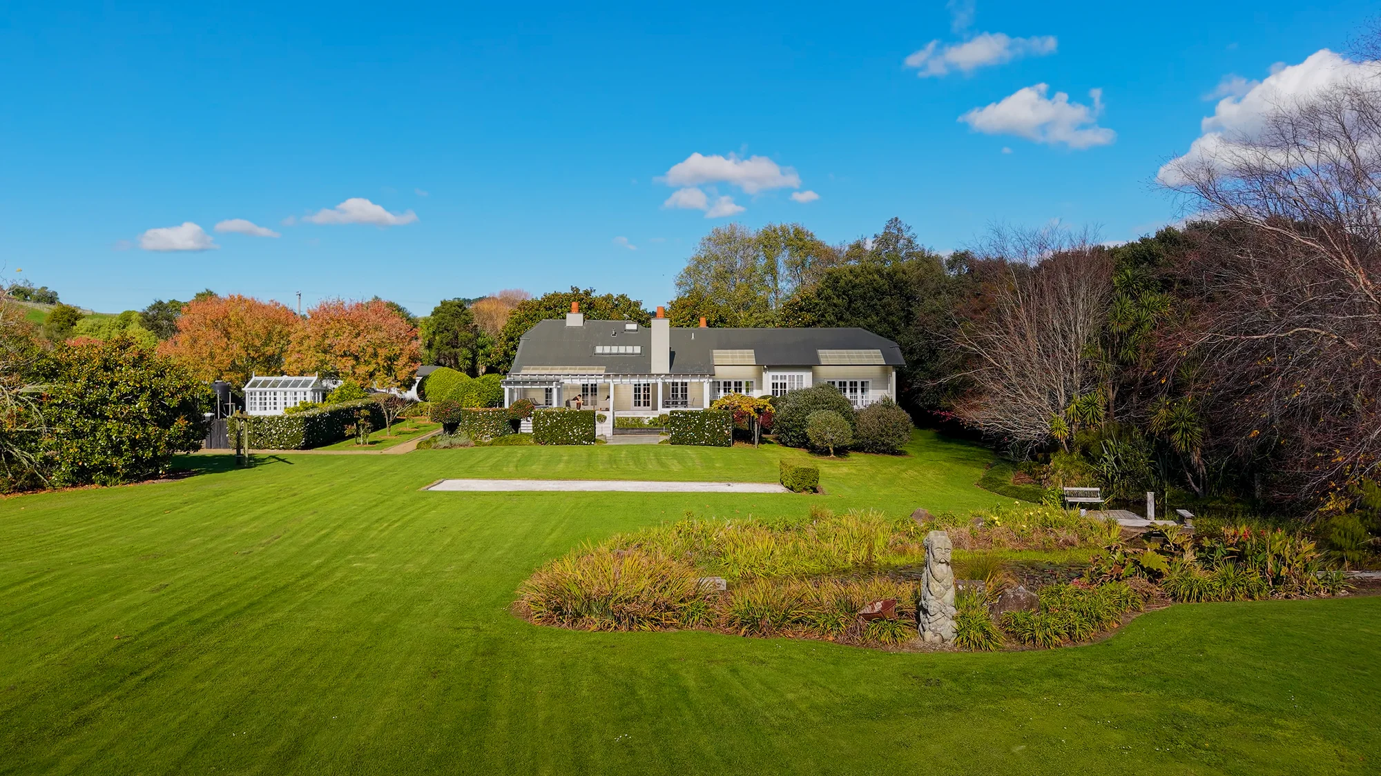 Waimauku OWNERS RELOCTATING - SALE REQUIRED!