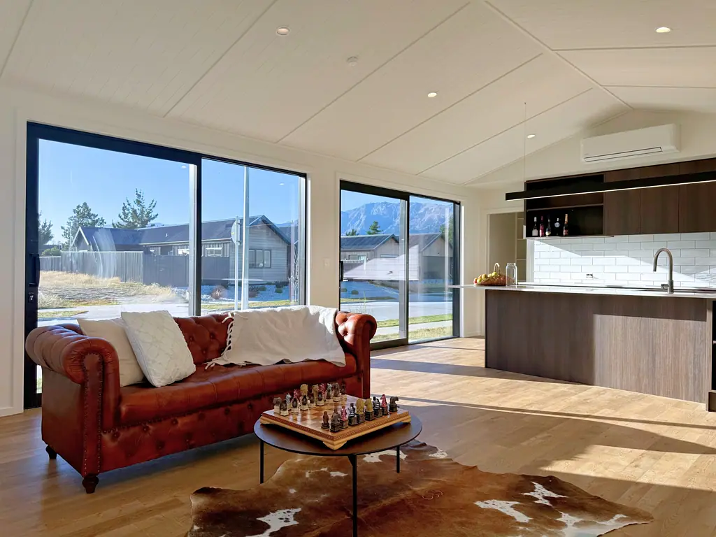 Lake Hawea 2chambre Brand-New,  Easy-Care Living