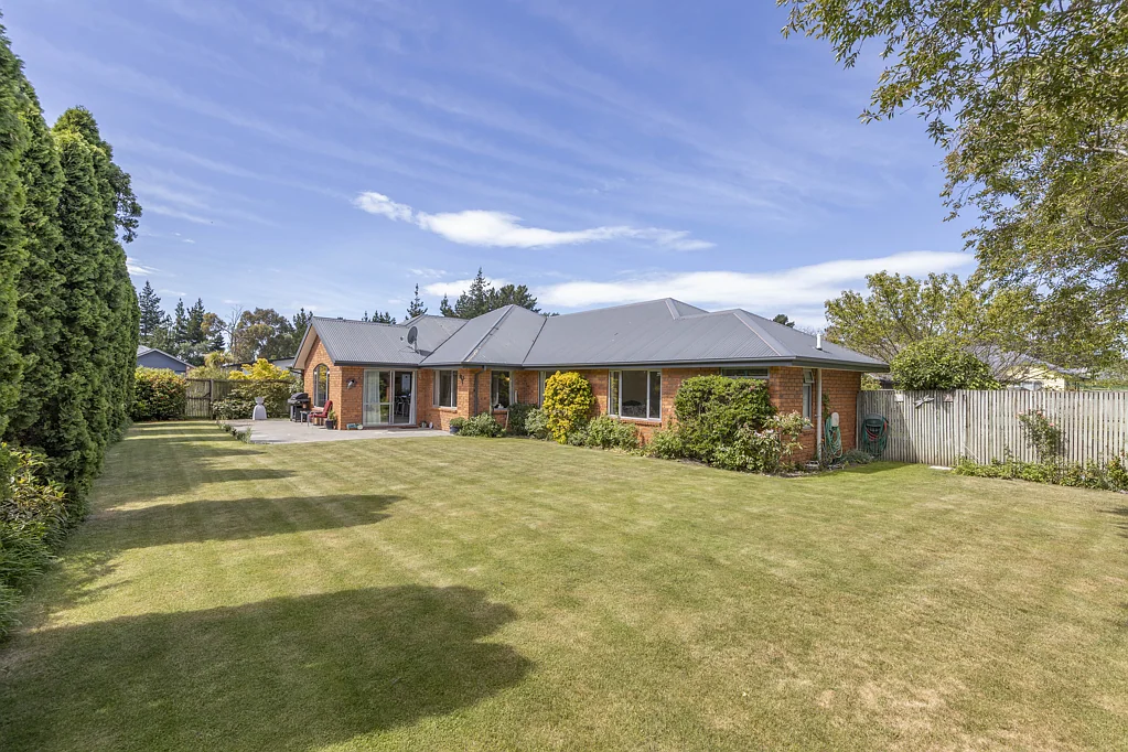 Spencerville 4部屋 Smart buying in Spencerville.