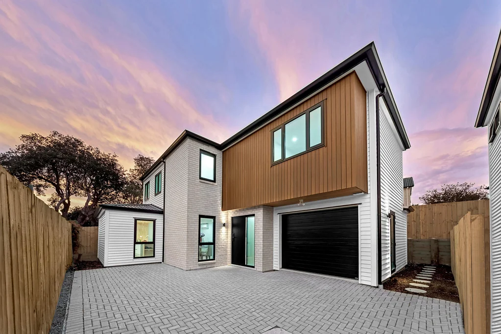 5E Crystal Avenue, Glendene, Waitakere City, Auckland